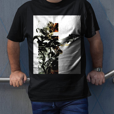 Big Boss With Gun MGS Unisex T-shirt, Gamer Shirt, Gaming Gift