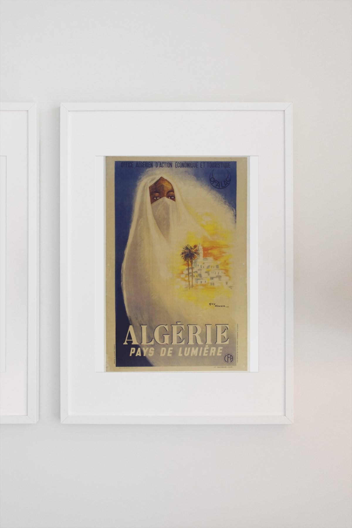 Algerie Pays de Lumiere poster on a light wall