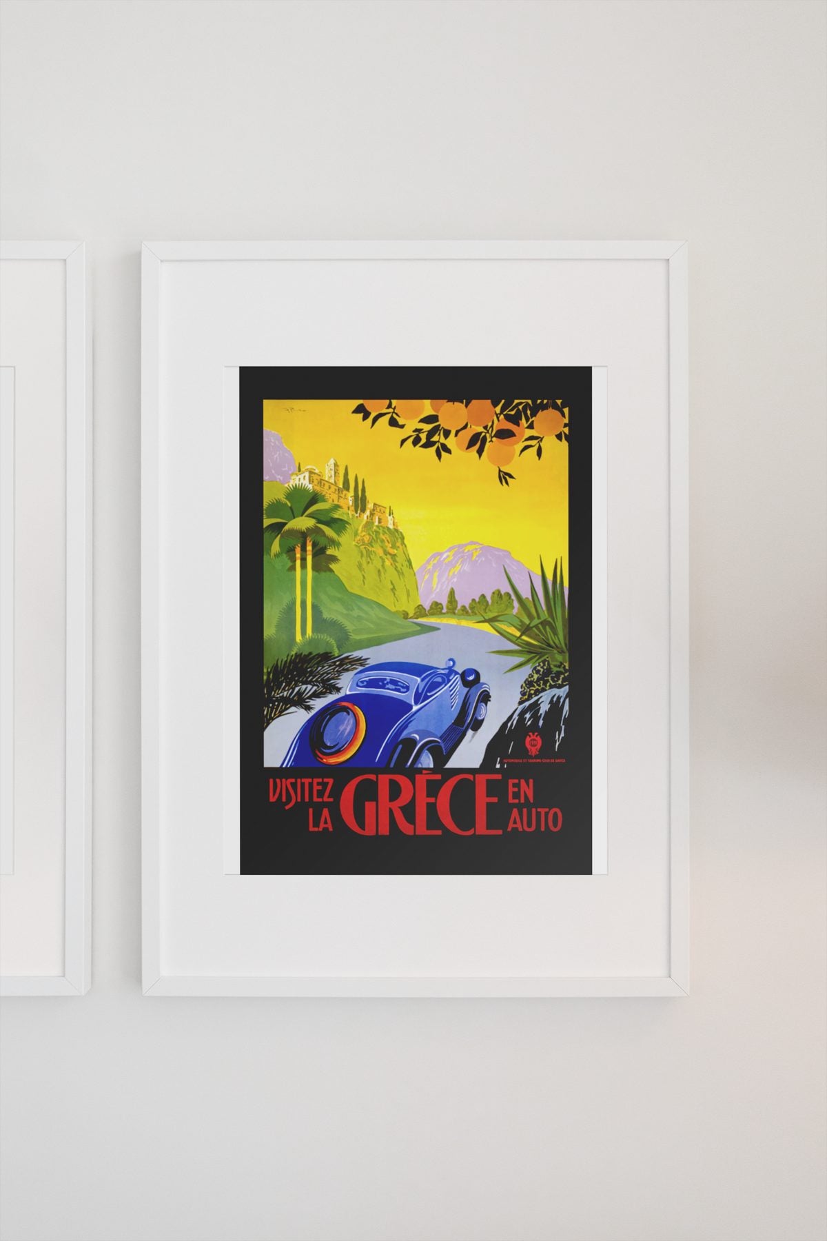 Visitez la Grece en Auto poster on a light wall